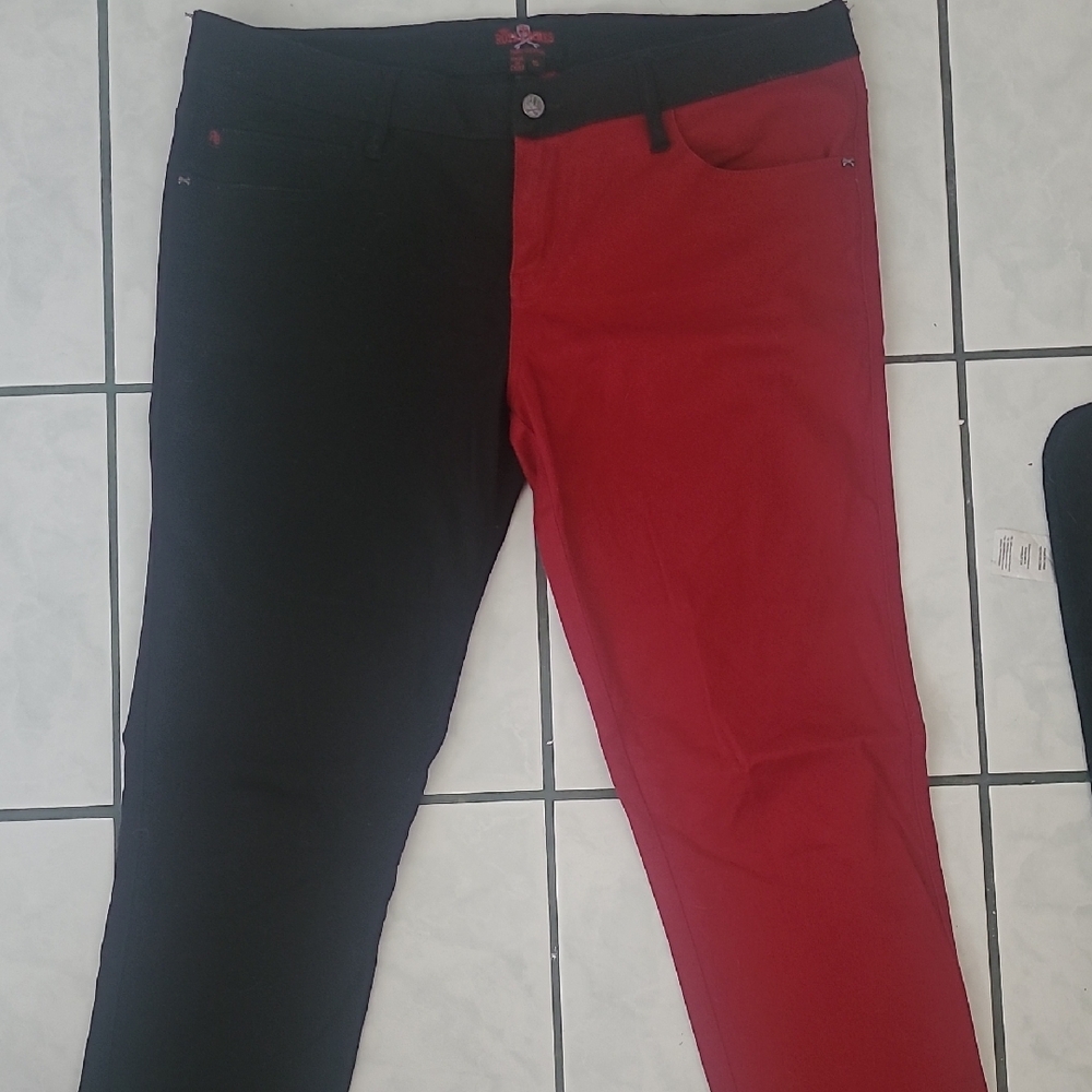 Red-black Royal Bones Jeans